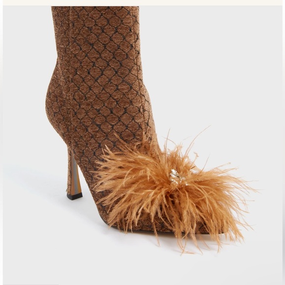 SAM EDELMAN
Brown Ency Booties Size 5 - Picture 3 of 6